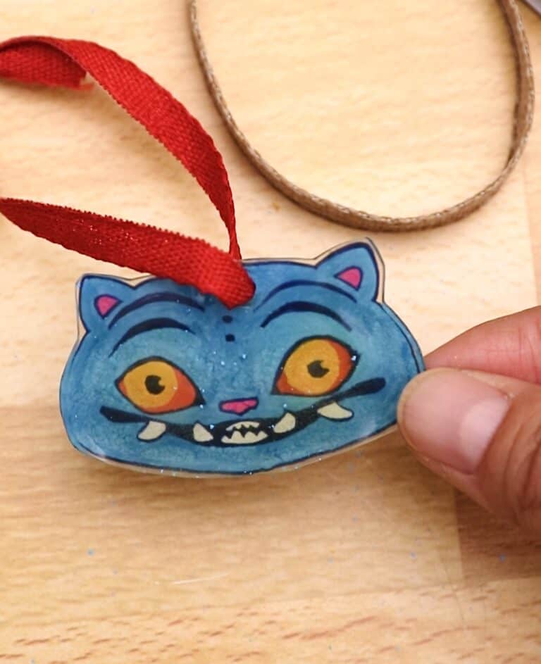 DIY K-Pop Demon Hunters Shrinky Dink Ornaments