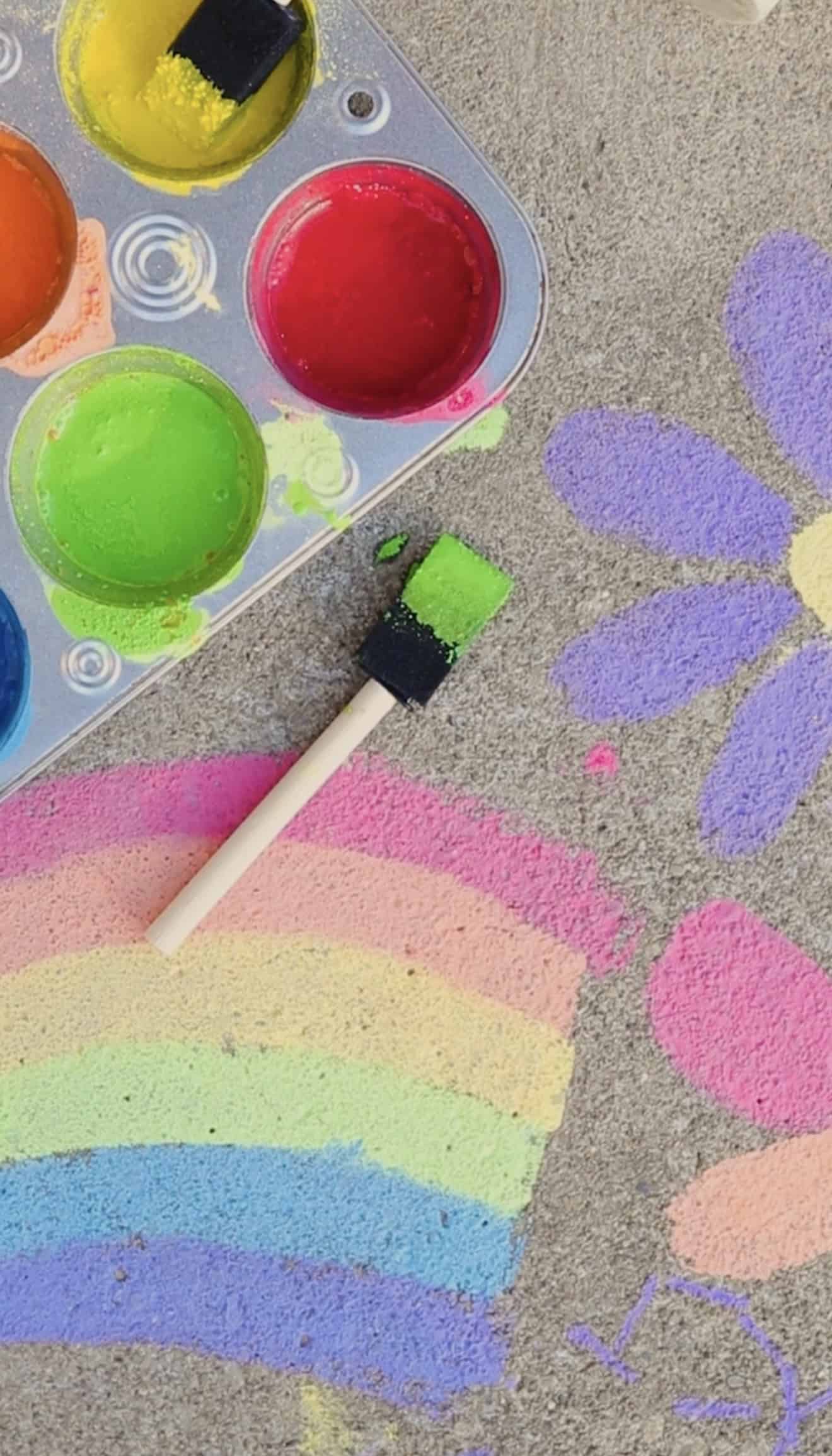 DIY Sidewalk Chalk