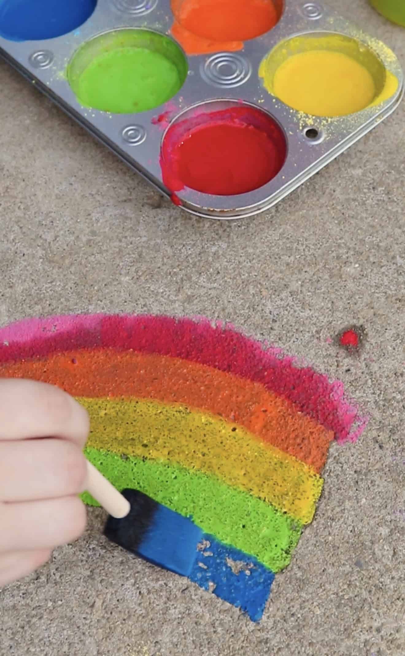 DIY Sidewalk Chalk