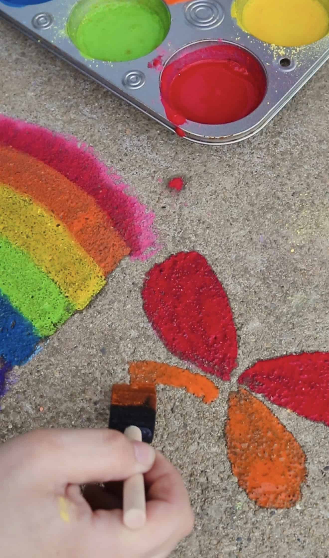DIY Sidewalk Chalk