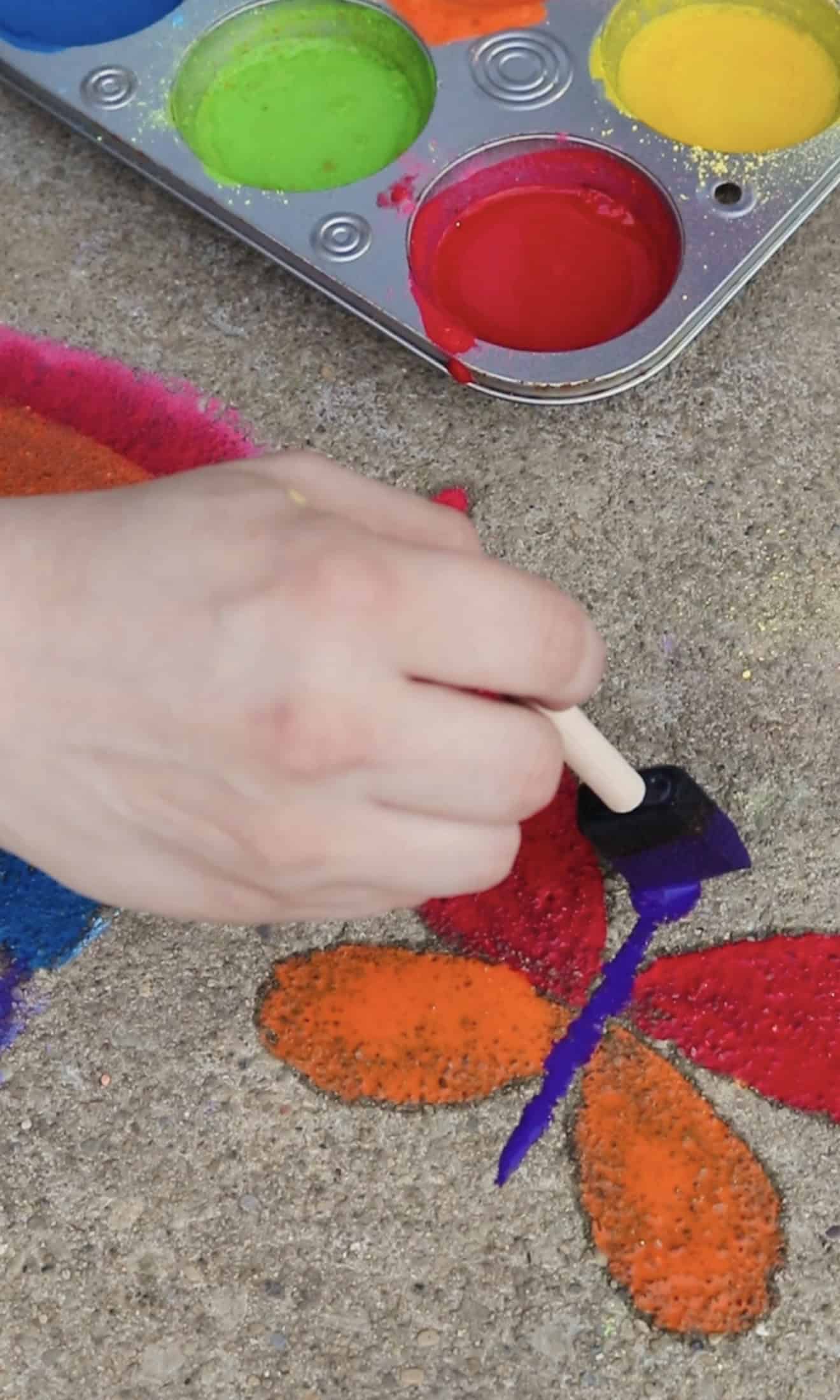 DIY Sidewalk Chalk